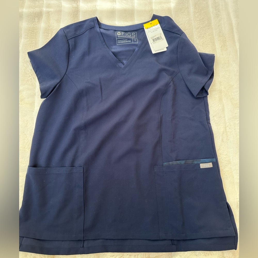 Figs Navy Top